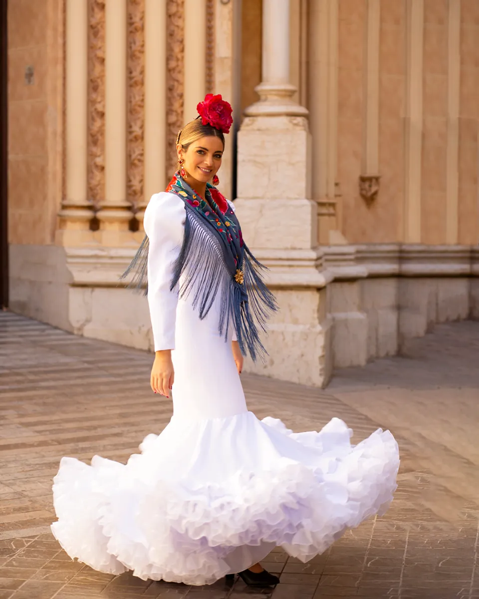 VIVA LA FERIA-MODA FLAMENCA Luz robe flamenca à volants