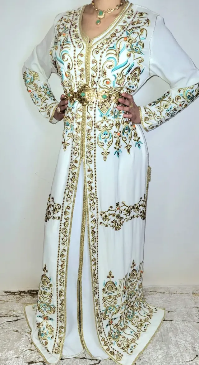Célèbr'Orient Sanaa takchita perlée satin