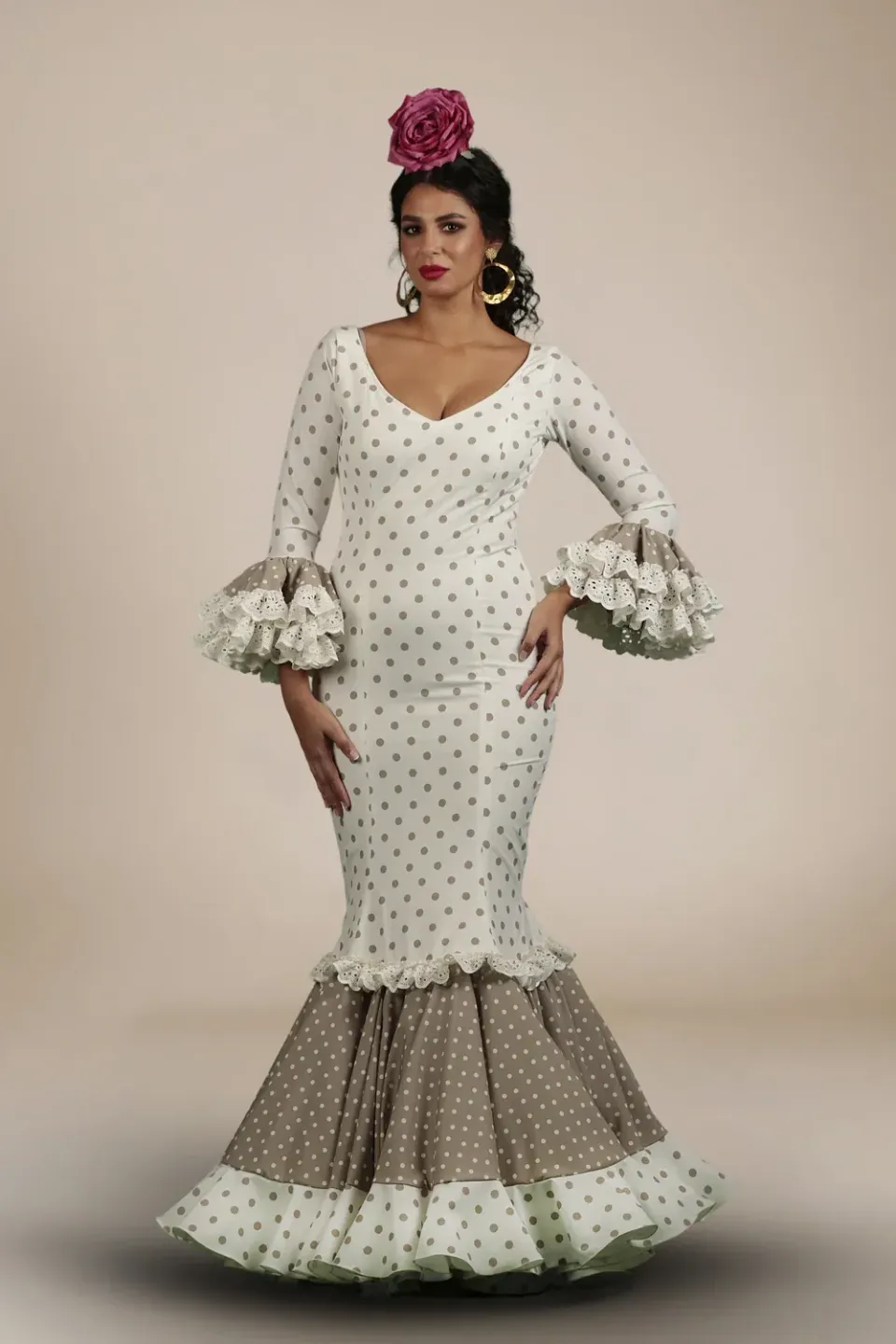 VIVA LA FERIA-MODA FLAMENCA Rociana robe gitane pois