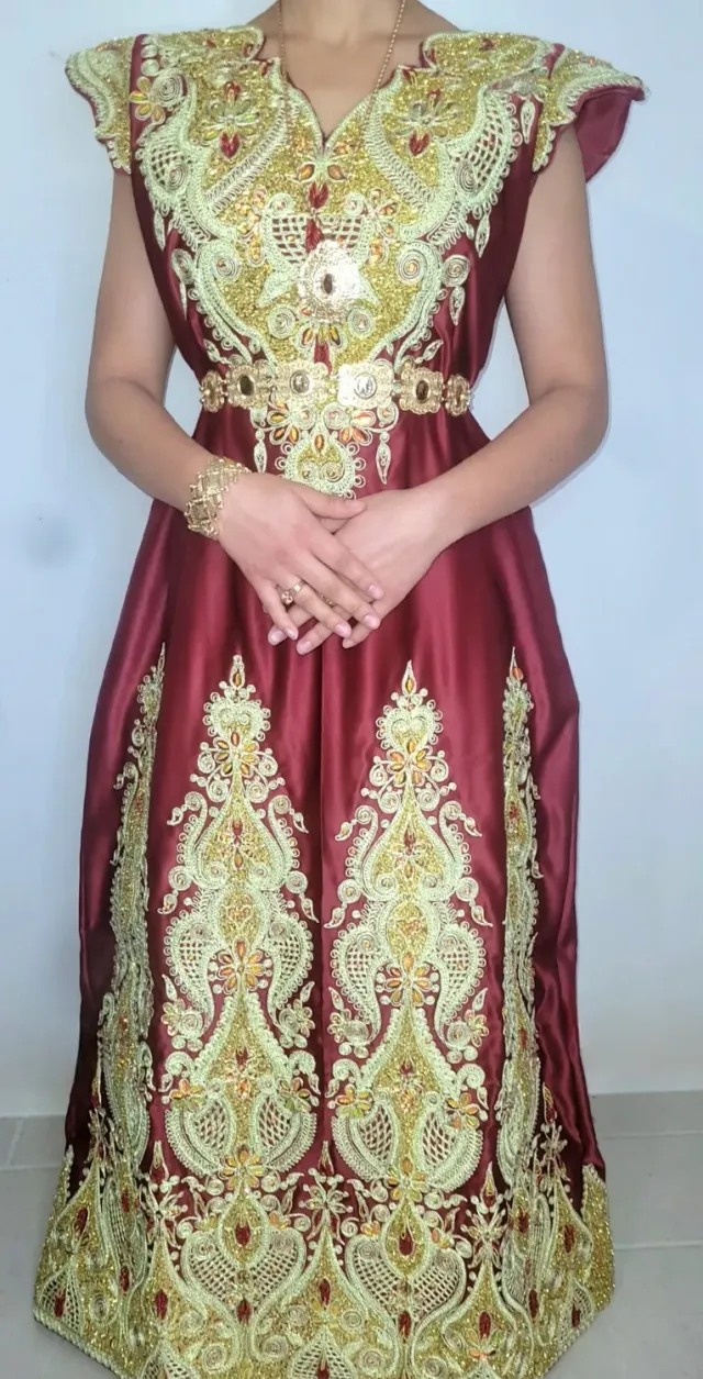 Célèbr'Orient Mayssane gandoura constantinoise