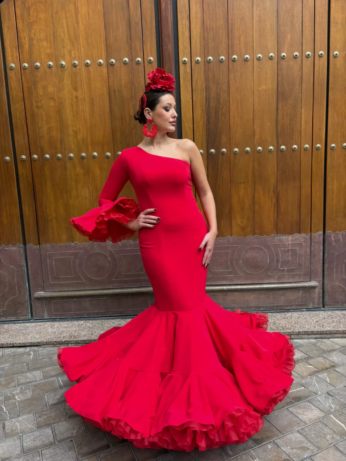 Viva La Feria Rosal robe flamenca rouge sirène asymétrique