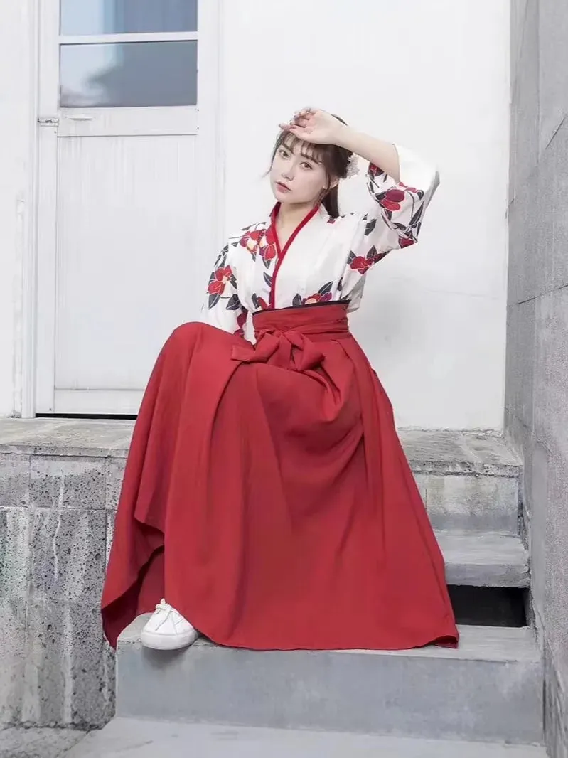 Esprit du Japon ensemble kimono femme haut fleuri jupe plissée