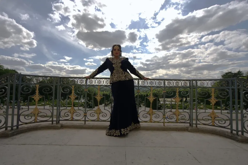 Célèbr'Orient Wassila tenue de cérémonie en location