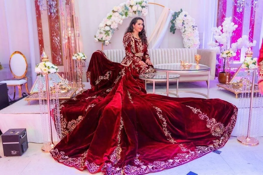 Célèbr'Orient Coin trône mariés décoration mariage