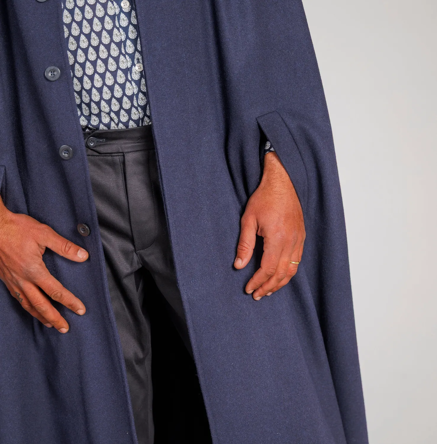 Mistral Berger Capuche cape laine