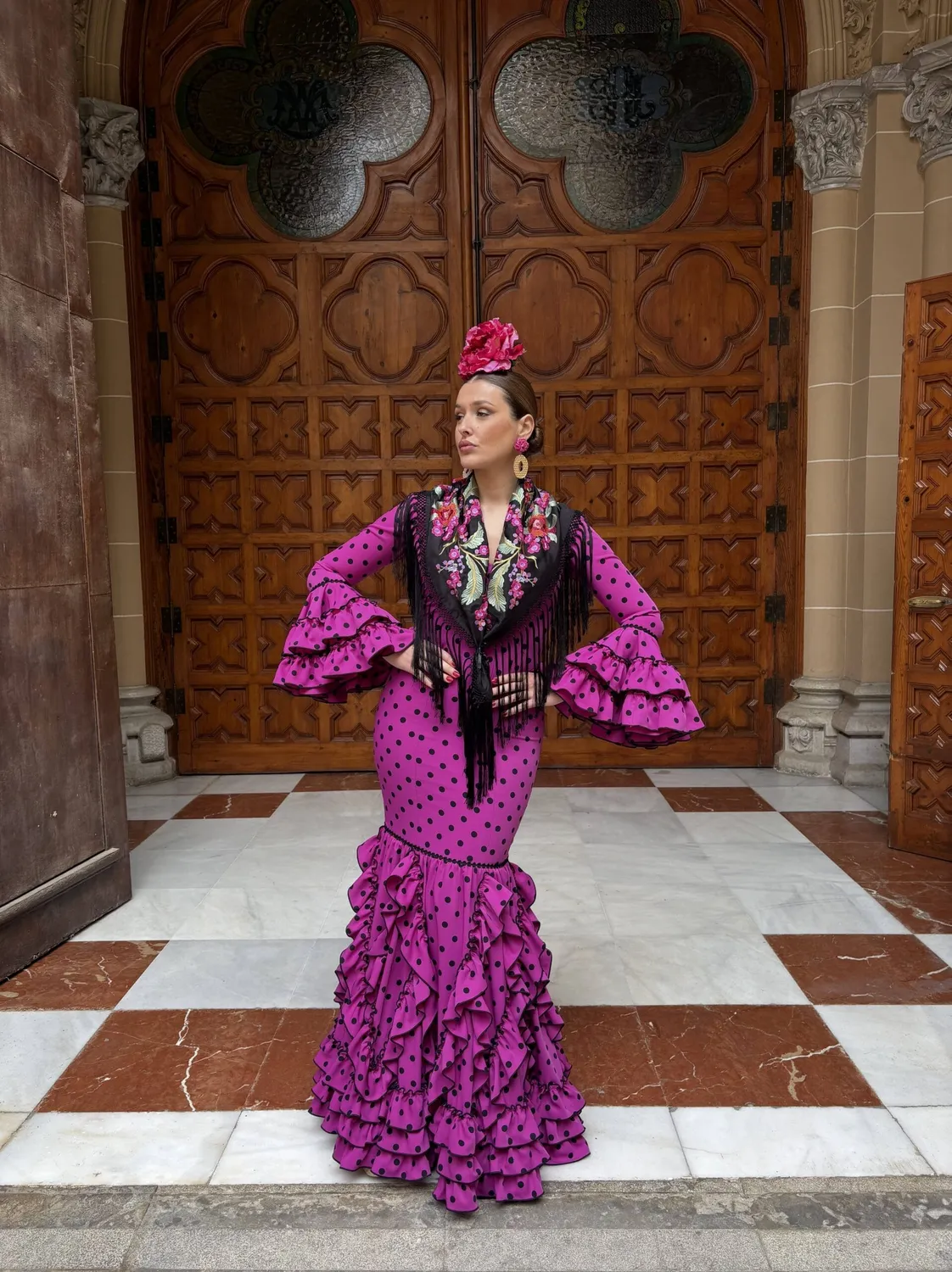 VIVA LA FERIA-MODA FLAMENCA Esperanza robe flamenca buganvilla pois