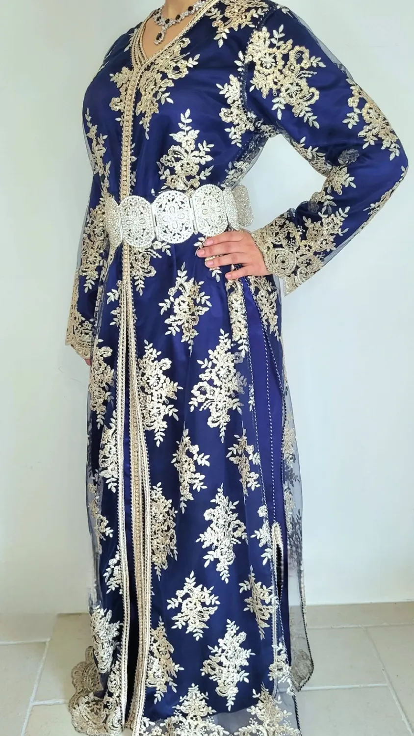 Célèbr'Orient Amal takchita dentelle doublée satin