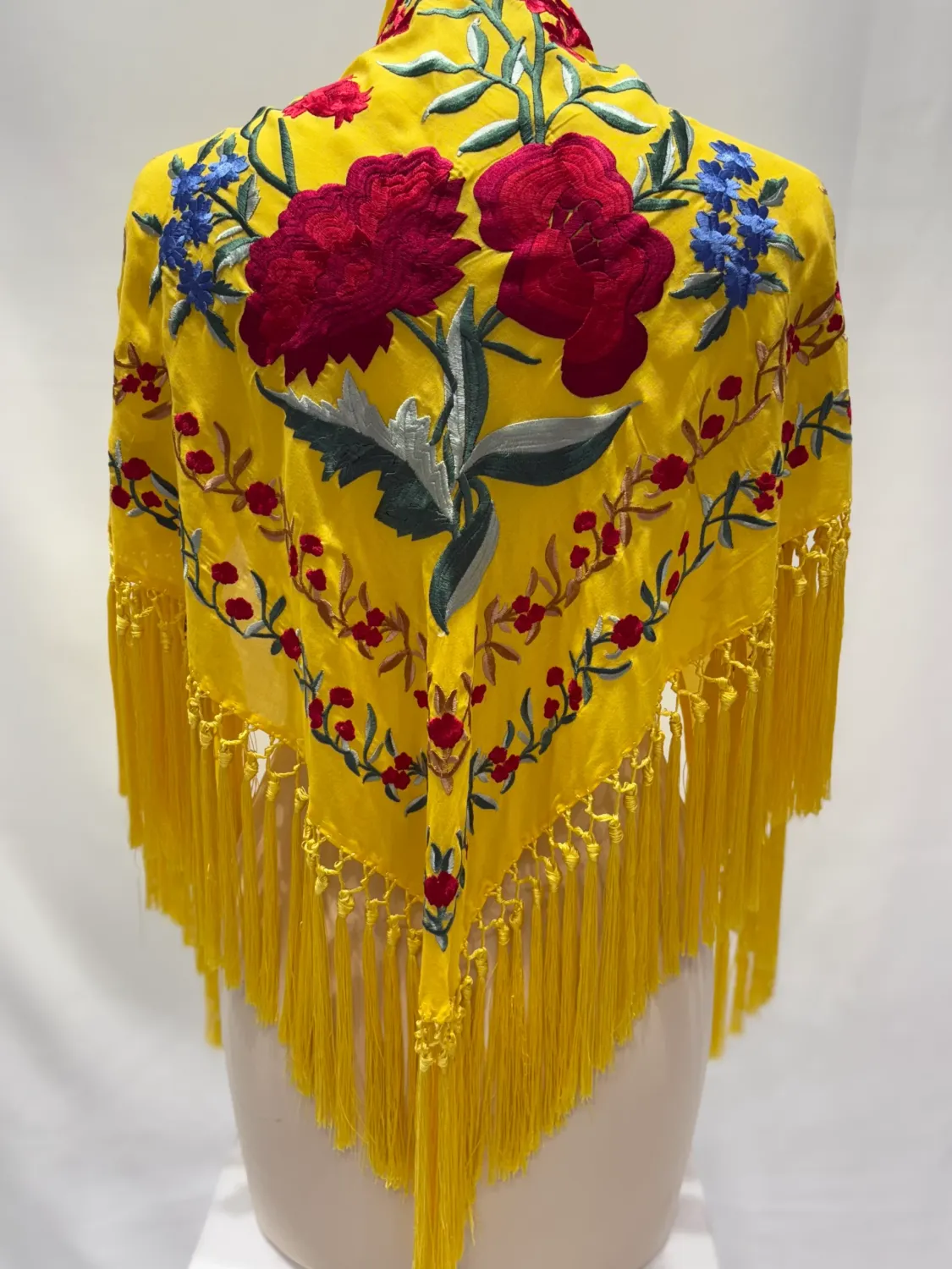 Viva La Feria châle flamenca satin brodé flecos