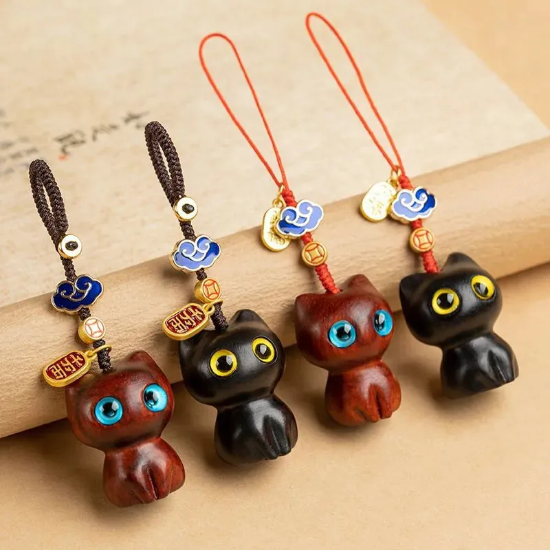 Esprit du Japon maneki-neko porte-clés chat bois sculpté