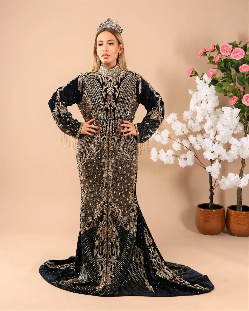 Célèbr'Orient Leyla robe de mariée sirène bleu nuit