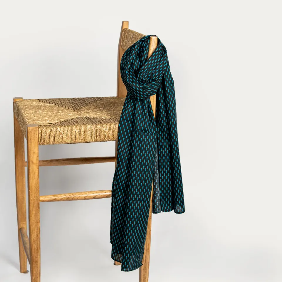 Mistral Manade Plume foulard voile coton Noir Bleu