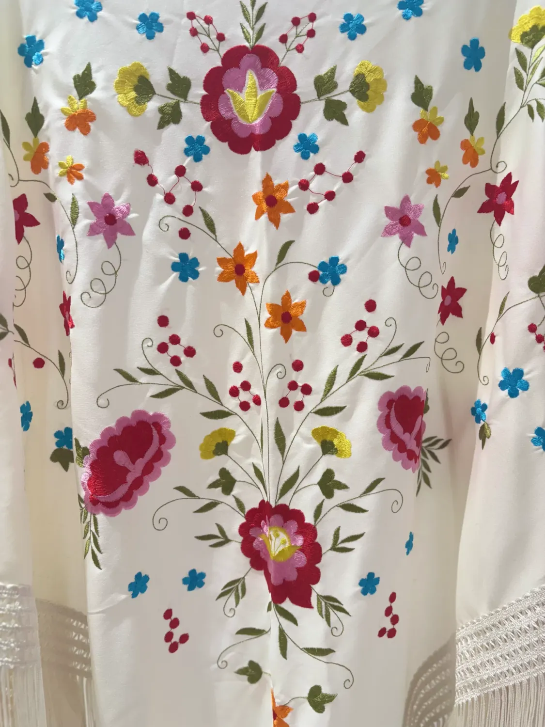 Viva la Feria 429B châle flamenco beige brodé 175 cm