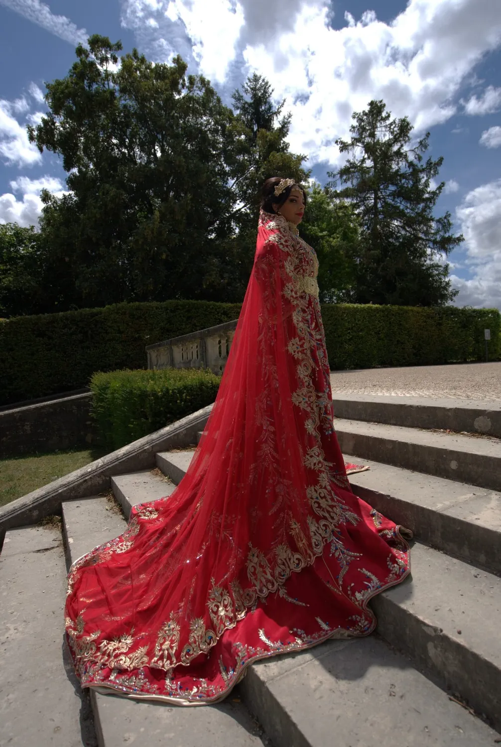 Célèbr'Orient Sarah tenue de cérémonie en location