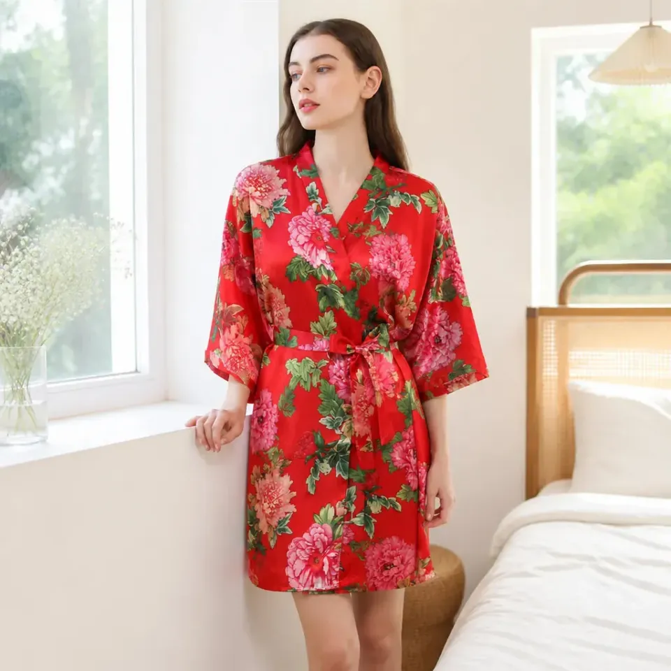 Esprit du Japon robe de chambre kimono fleuri pivoines