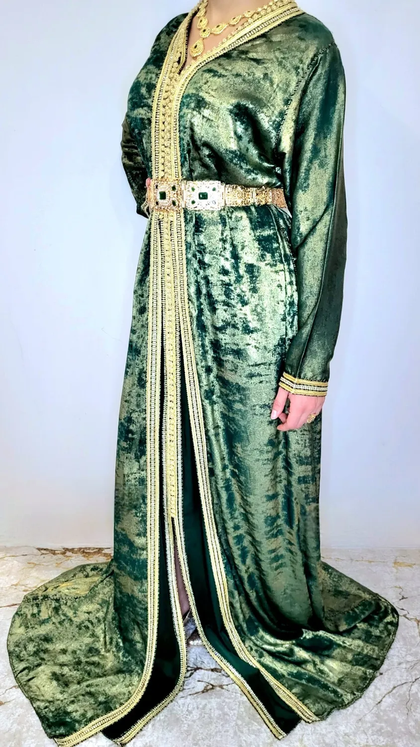 Célèbr'Orient Takchita Mellina satin brillant