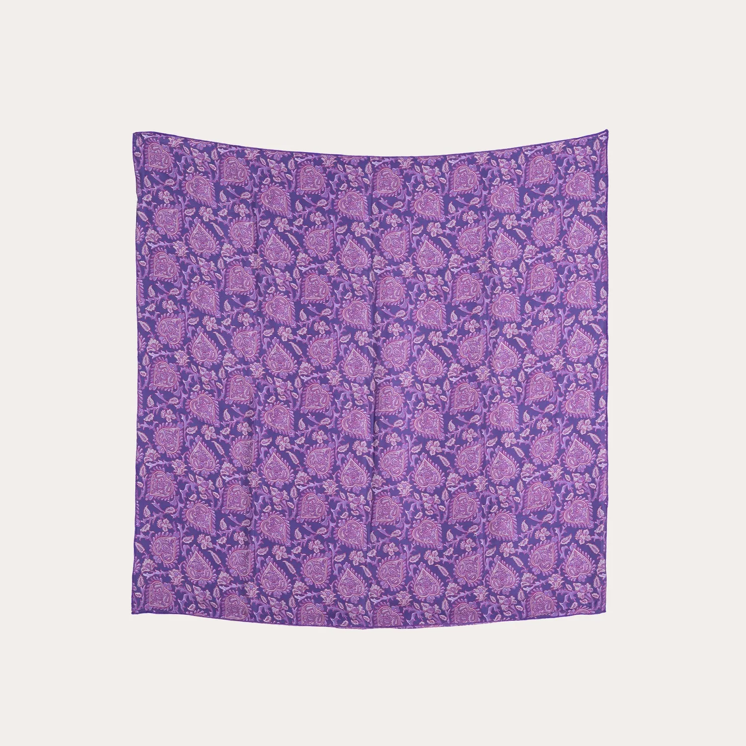 Mistral Ambani foulard soie 90x90 motif élégant