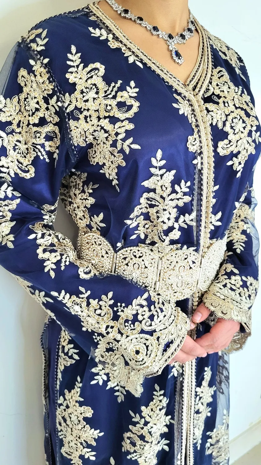 Célèbr'Orient Amal takchita dentelle doublée satin