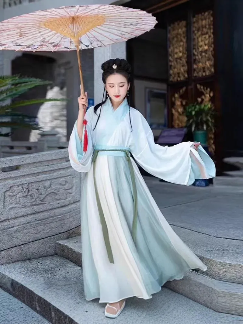 Esprit du Japon ensemble kimono femme haut fleuri jupe plissée